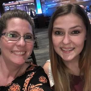 Meet your Posher, Corrie